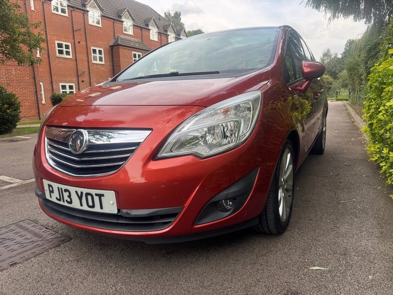 2013 Vauxhall Meriva 1.4i 16V SE 5dr MPV Petrol Manual