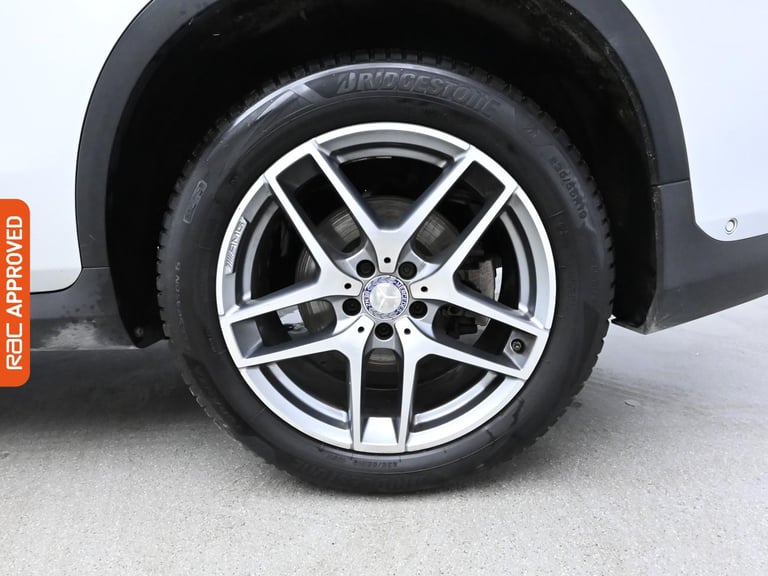 2016 Mercedes-Benz GLC 2.1 GLC250d AMG Line (Premium Plus) SUV 5dr Diesel G-Tronic 4MATIC Euro 6 ...