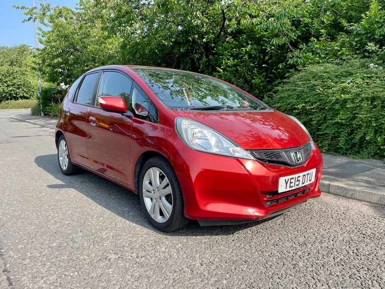 image for 2015 Honda Jazz 1.4 i-VTEC ES Plus 5dr HATCHBACK Petrol Manual