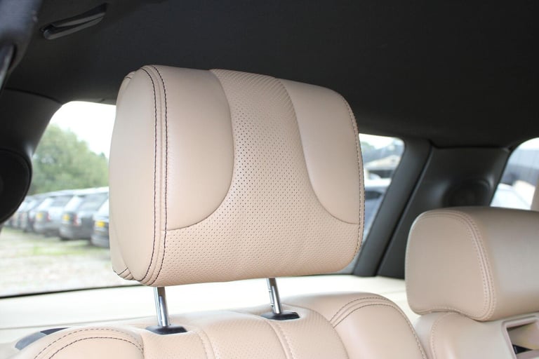 2010 Land Rover Range Rover 4.4 TD V8 Vogue SE Auto 4WD Euro 5 5dr ESTATE Diesel Automatic