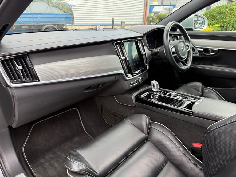 2018 Volvo S90 2.0 T8 Hybrid R DESIGN Pro 4dr AWD Geartronic SALOON Petrol Parallel Phev Automatic