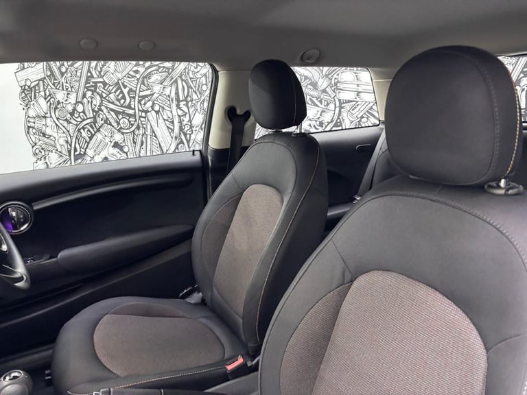 2020 MINI Hatch 1.5 Cooper Classic Hatchback 3dr Petrol Manual Euro 6 (s/s) (136 ps) Hatchback Pe...