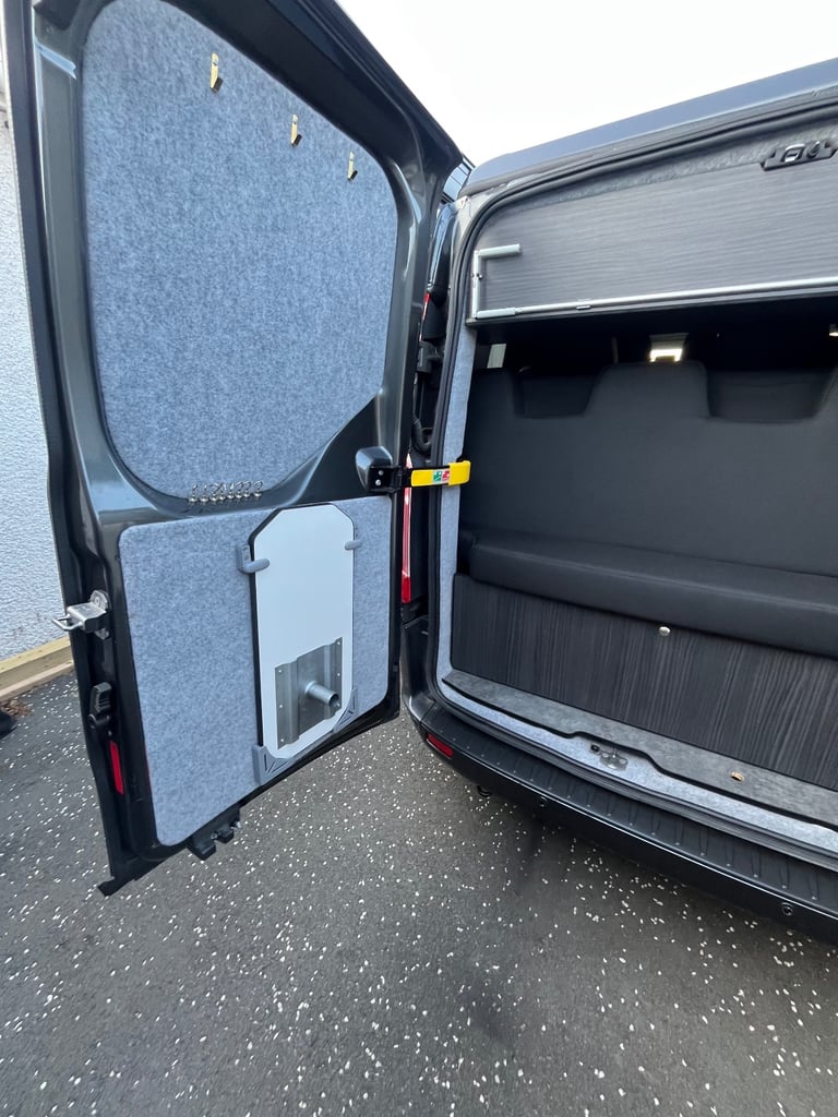 Ford, TRANSIT CUSTOM, Campervan , Manual, 1996 (cc)