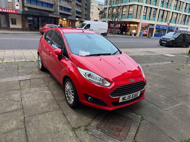 Ford, FIESTA, Hatchback, 2015, Manual, 998 (cc), 5 doors