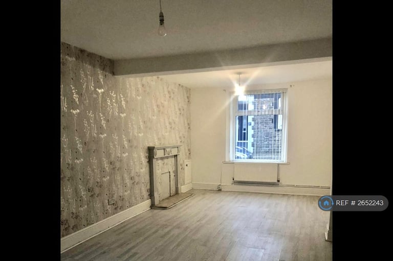 4 bedroom house in Kennard Street, Ton Pentre, Pentre, CF41 (4 bed) (#2652243)