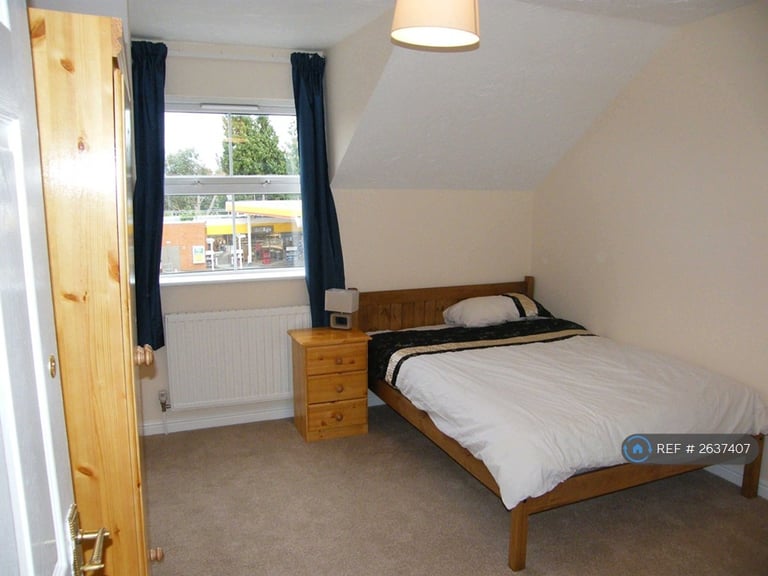 image for 1 bedroom in Crossways, Aldershot, GU12 (#2637407)