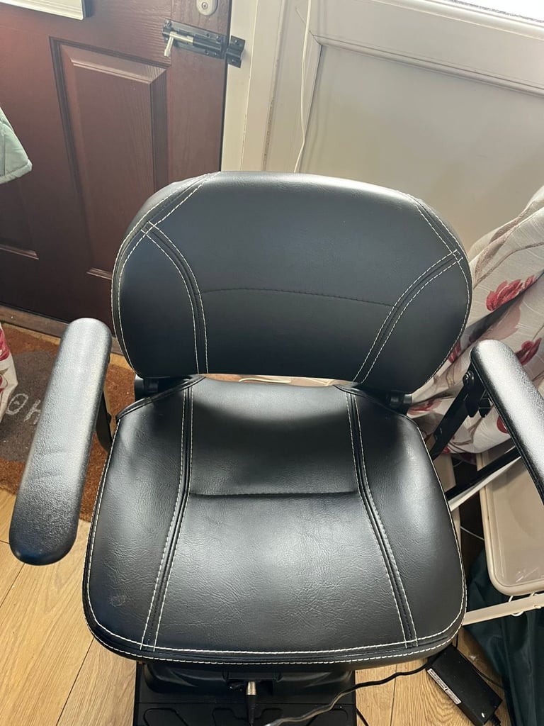 Rascal Mobility Scooter 