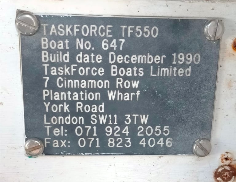 TaskForce 5.8 m Sea Fishing boat with 2 outboards and trailer