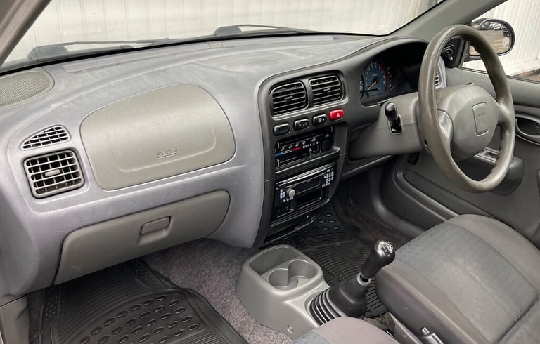 2006 Suzuki Alto 1.1 GL Hatchback 5dr Petrol Manual (119 g/km, 61 bhp) Hatchback Petrol Manual