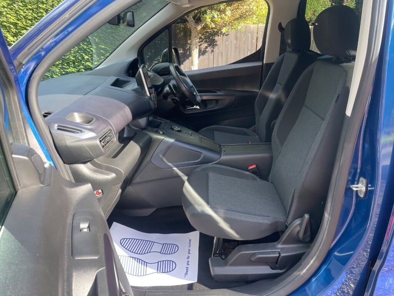 Peugeot Rifter 1.5 BlueHDi 130 Allure 5dr WHEELCHAIR ACCESSIBLE VEHICLE 3 SEATS
