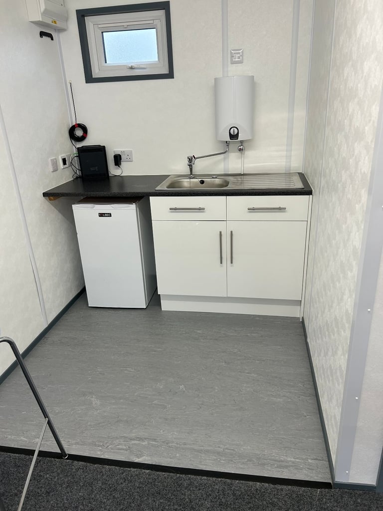 Units / Offices to Rent - CO5 9UR