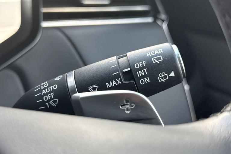 2023 Land Rover Range Rover Sport 3.0 P440e 38.2kWh Dynamic SE SUV 5dr Petrol Plug-in Hybrid Auto...
