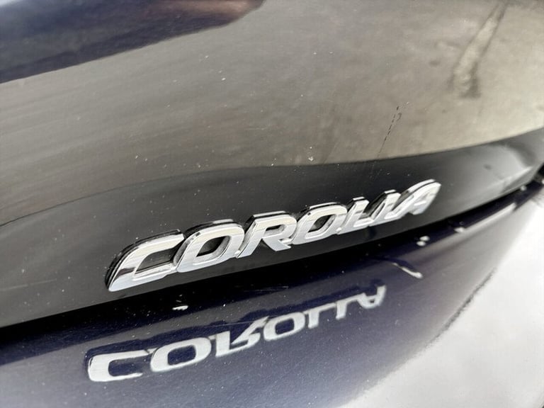  Toyota Corolla VVT-h Icon Tech Hatchback HYBRID Automatic