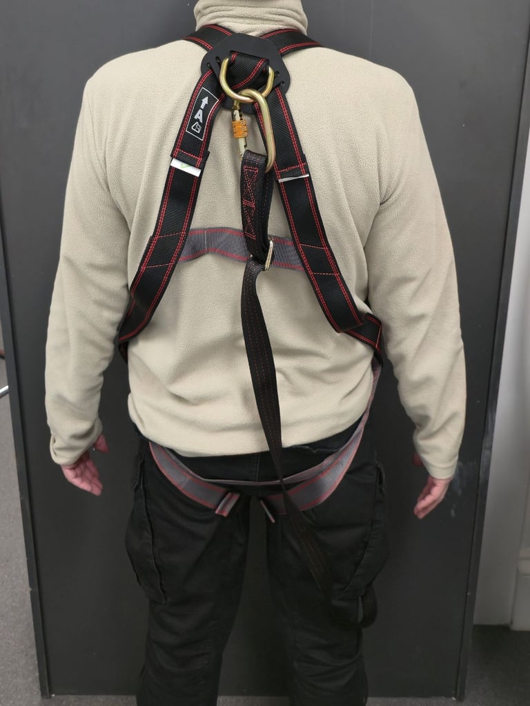 JSP FAR0201E Full Body Safety Harness + Rucksack (Worn Once)