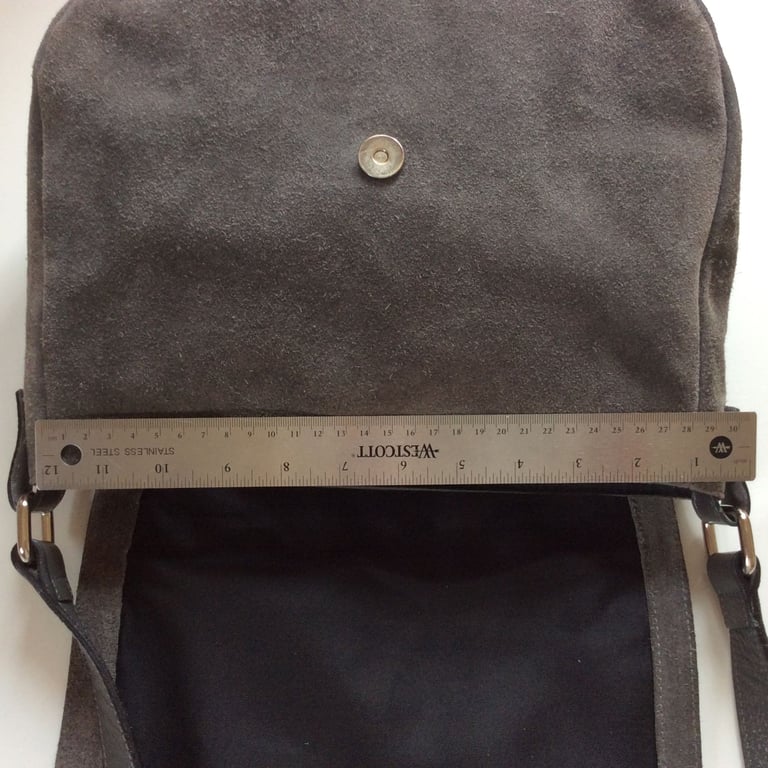 A. Bellucci women's grey tassel genuine suede leather shoulder bag medium, VGC