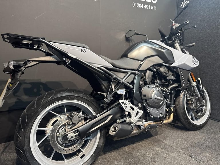 Suzuki GSX-8S Motorcycle Grey 611 Miles