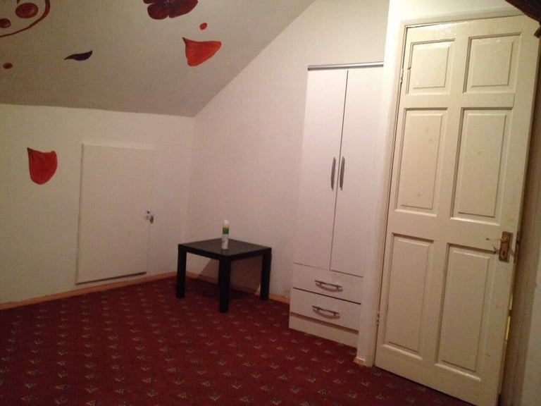 Large Double room (loft)