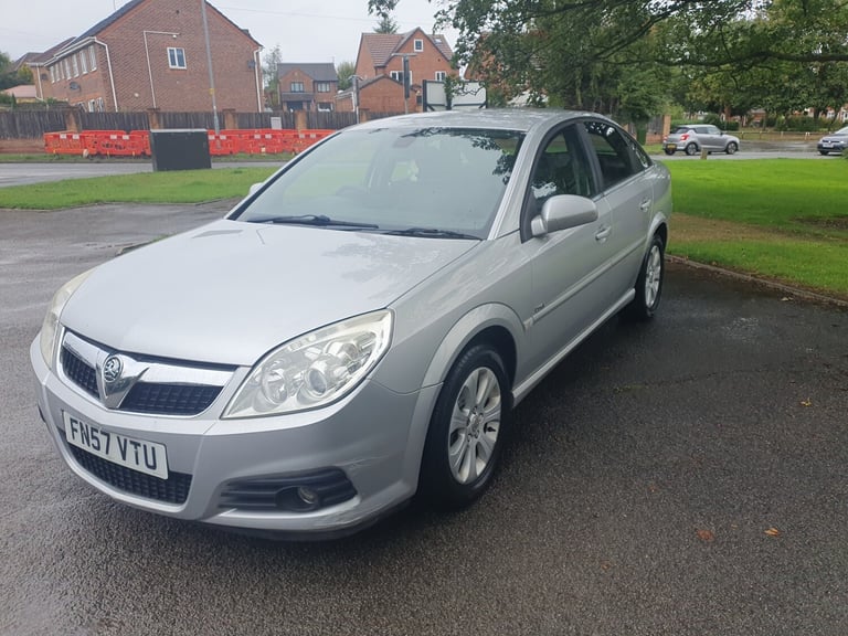 2007 Vauxhall Vectra 1.8i VVT Design 5dr HATCHBACK Petrol Manual