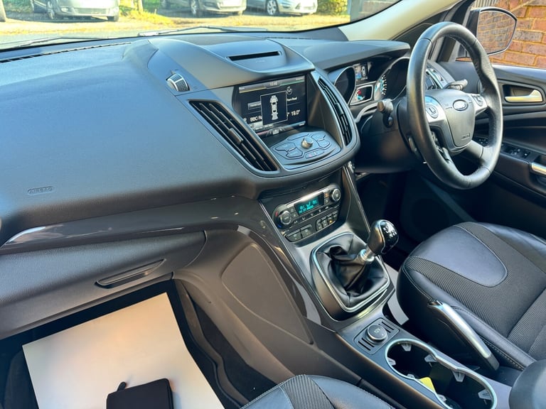 2016 FORD KUGA TITANIUM 1.5 PETROL ECO BOOST SUV MANUAL + 10 FORD SERVICES 