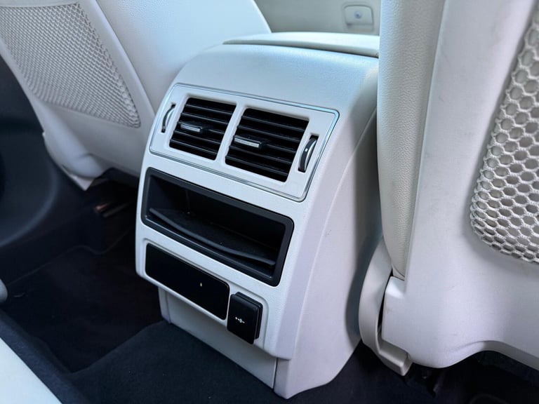 2022 Jaguar F-Pace 2.0 P250i R-Dynamic Black SUV 5dr Petrol Auto AWD Euro 6 (s/s) (250 ps) ESTATE...