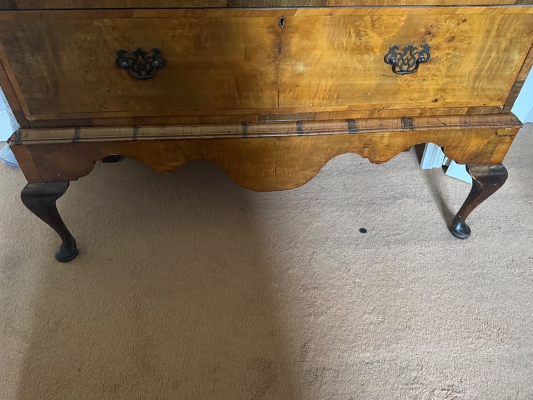 antique chest of drawers 