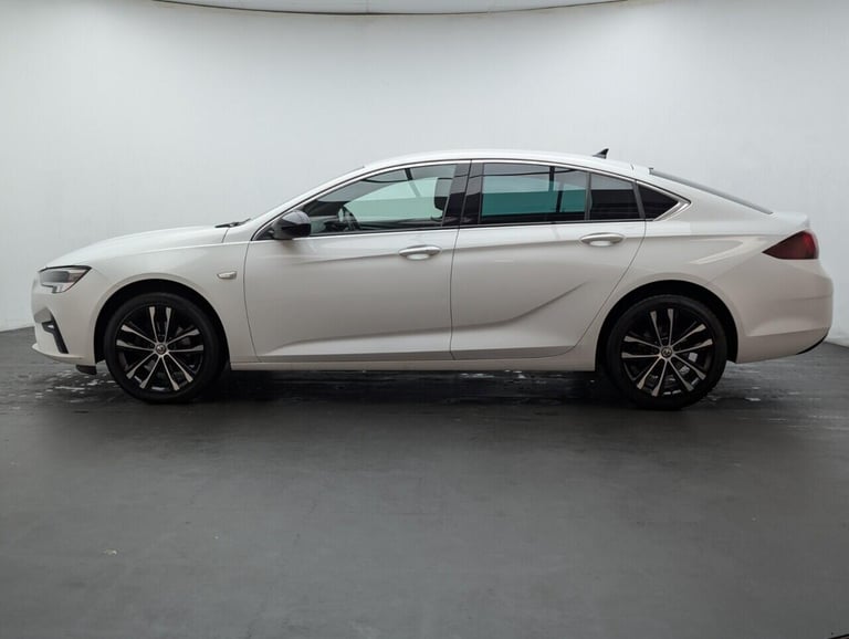 2021 Vauxhall Insignia 1.5 Turbo D Ultimate Nav Grand Sport 5dr Diesel Manual Euro 6 (s/s) (122 p...