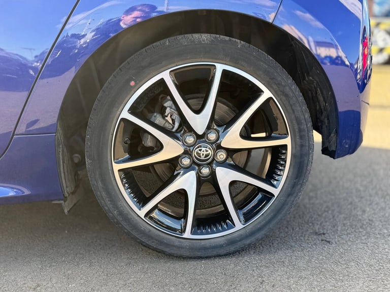 2020 Toyota Yaris 1.5 Hybrid Dynamic 5dr CVT HATCHBACK PETROL/ELECTRIC Automatic