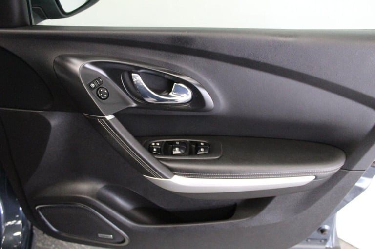 RENAULT KADJAR 1.6 dCi Signature Nav Euro 6 (s/s) 5dr 2016