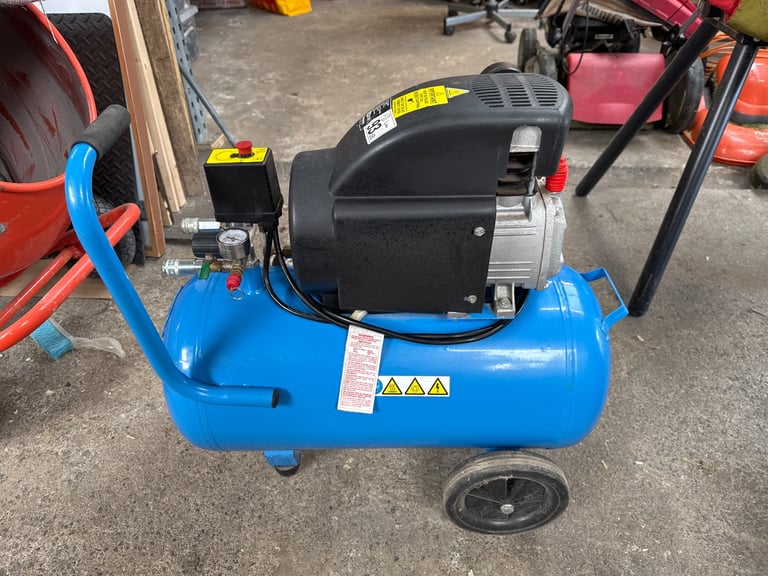 Airmaster Tiger 8/510 Air Compressor 50L, 8 Bar, 2HP