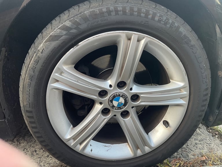 BMW, 3 SERIES, Saloon, 2013, Auto| 2key|Low miles|BMW serviced