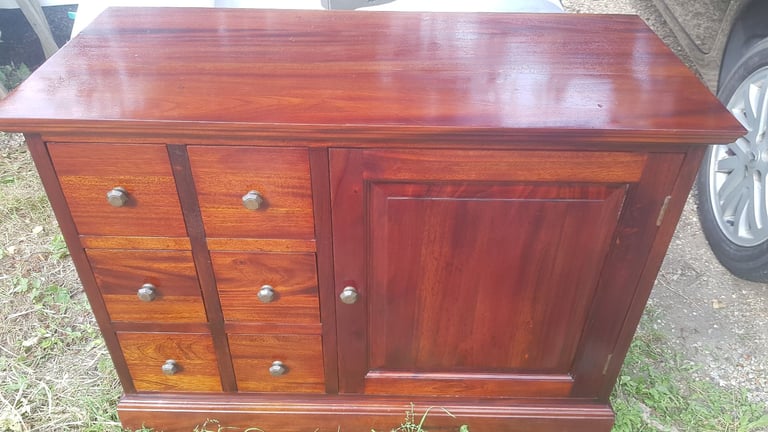 image for Next Hardwood Media Unit
