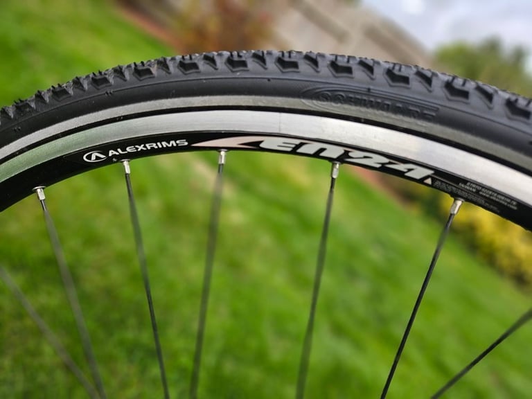 CUBE SL CROSS ROAD LINE Pro Series Bicycle