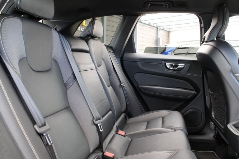 2021 Volvo XC60 2.0 B4 MHEV R-Design SUV 5dr Diesel Hybrid Auto Euro 6 (s/s) (197 ps) ESTATE DIES...