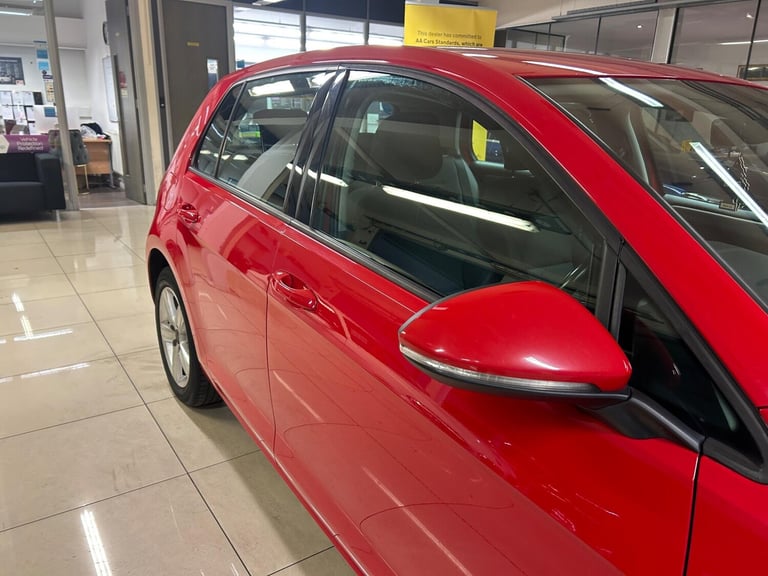 2016 Volkswagen Golf 1.6 TDI BlueMotion Tech Match Edition Euro 6 (s/s) 5dr HATCHBACK Diesel Manual