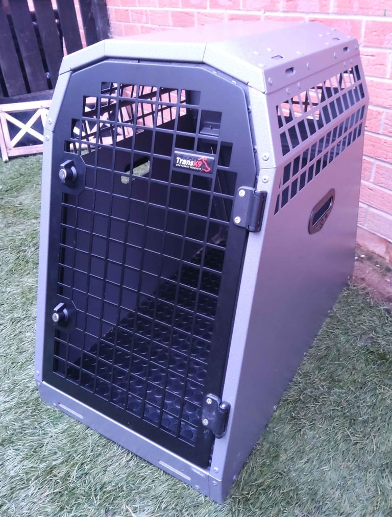 Trans K9 ( B40 - B41 - B44 - B45 ) Transport dog box (Lockable & Crash Tested) TransK9