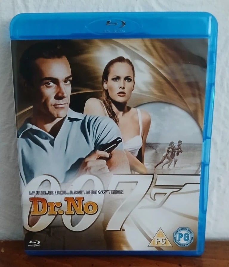 James Bond/007 Blu-ray Bundle (12 Films, Region Free)