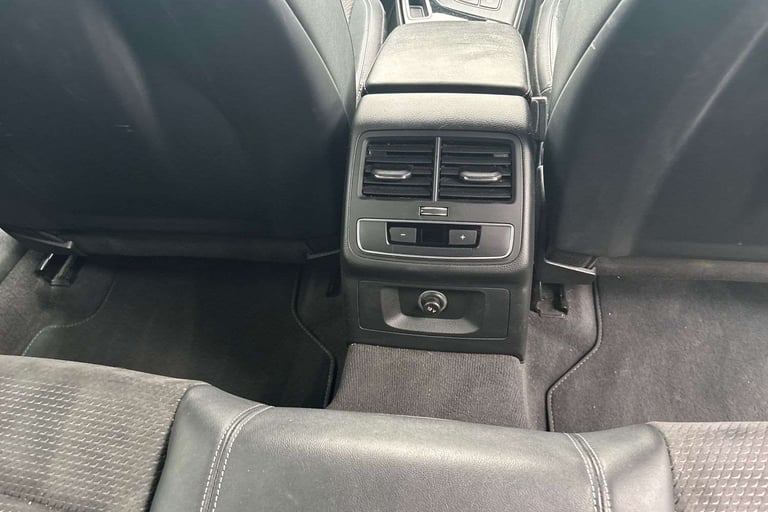2019 Audi A4 35 TFSI Black Edition 5dr S Tronic ESTATE PETROL Automatic