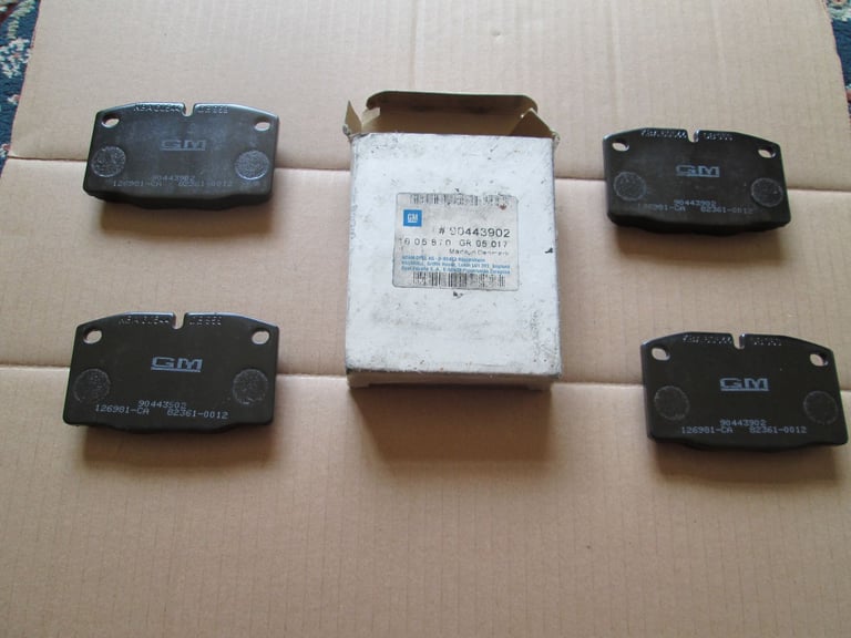 VAUXHALL FRONT BRAKE PADS (Set of 4)