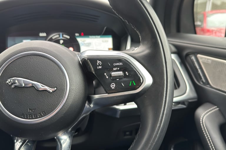  Jaguar I Pace 400 90kwh Hse Black Suv 5dr Electric Auto 4wd 400 Ps Electric