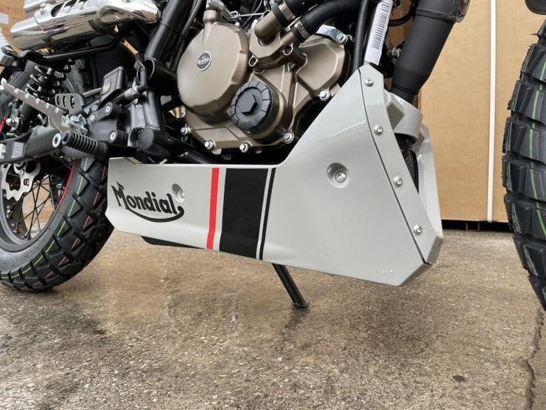 FB Mondial HPS 125cc Cafe Racer Suzuki GSXR 125 Honda Z 125 MA CBF 125 M Yama...