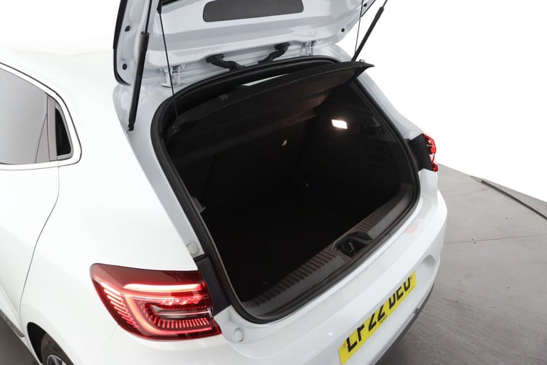 2022 Renault Clio 1.6 E-TECH Hybrid 140 RS Line 5dr Auto Hatchback Hybrid Automatic