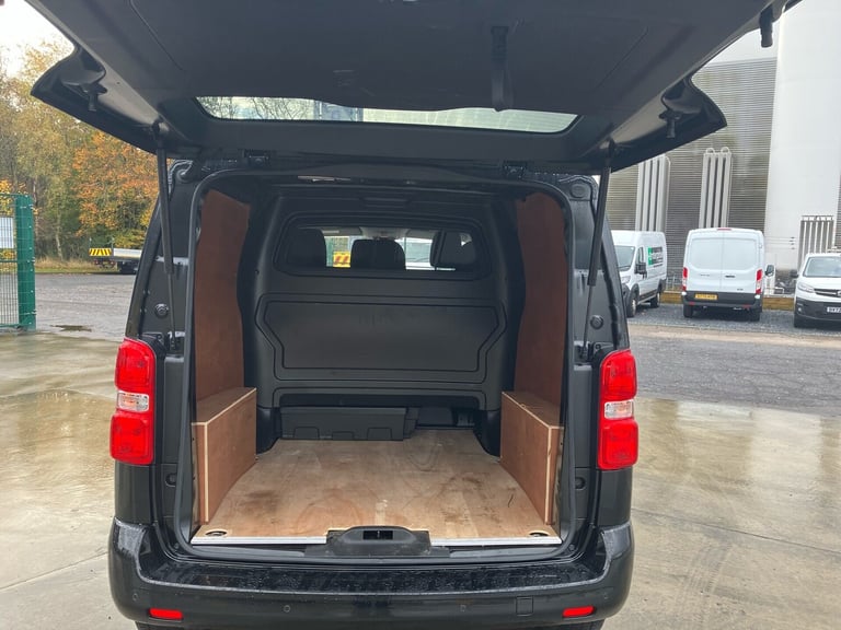 2022 Fiat Scudo Scudo 2.0 MultiJet 180 Business Crew Van Auto Van Diesel Automatic