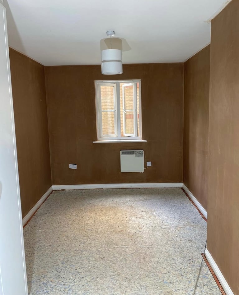 Plasterer/roughcaster