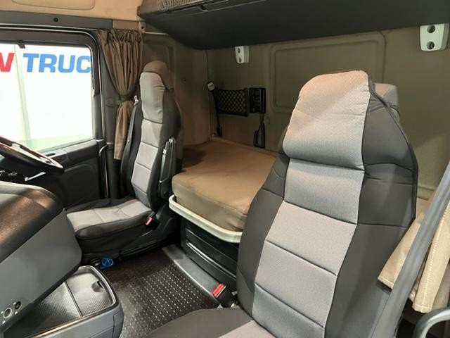 Scania R450 6x2 Midlift Highline Tractor Unit