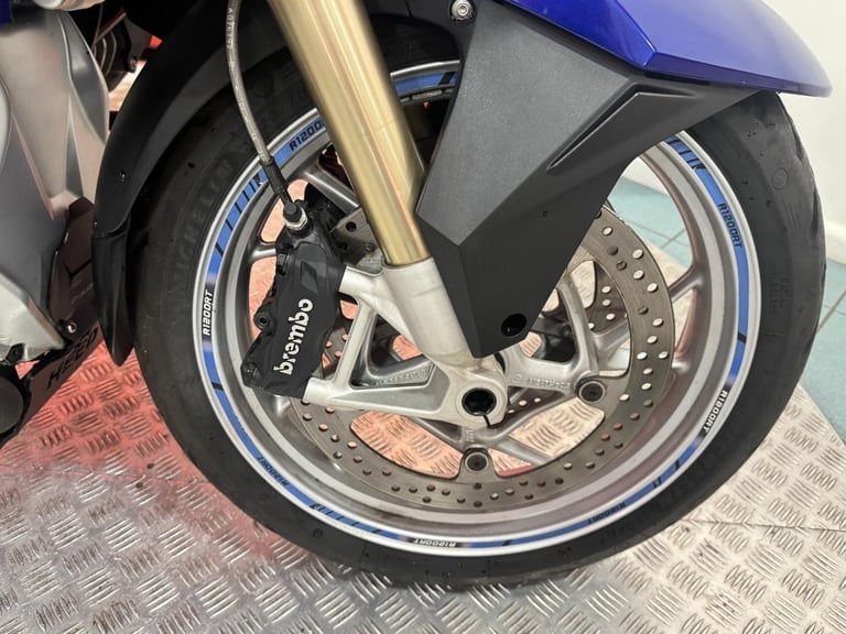 2015 BMW R1200RT LE