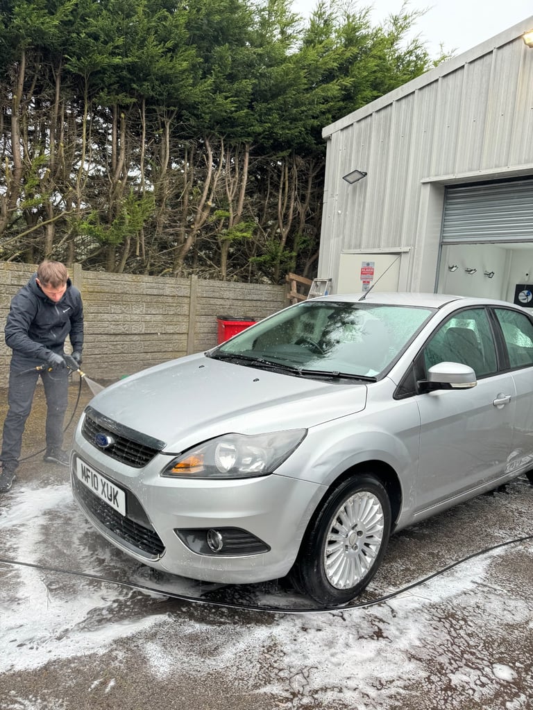 Ford, FOCUS, Hatchback, 2010, Manual, 1596 (cc), 5 doors