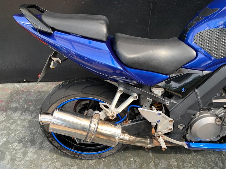 SUZUKI SV 650 SK5 PROJECT BIKE HPI CLEAR