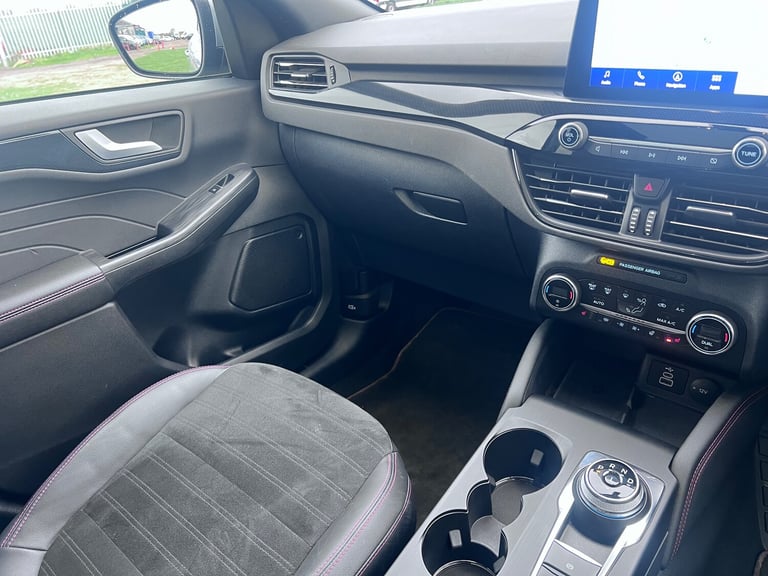 2023 Ford Kuga 2.5 EcoBoost Duratec 14.4kWh ST-Line X SUV 5dr Petrol Plug-in