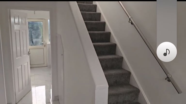 3 bedroom semi detached house to let 