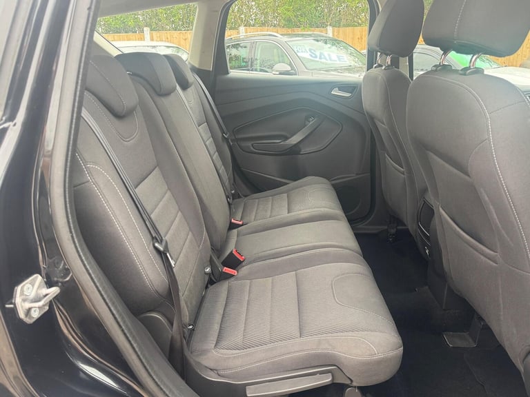 2013 Ford Kuga 2.0 TDCi Zetec 5dr 2WD HATCHBACK DIESEL Manual